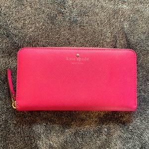 Kate Spade Continental wallet!!!